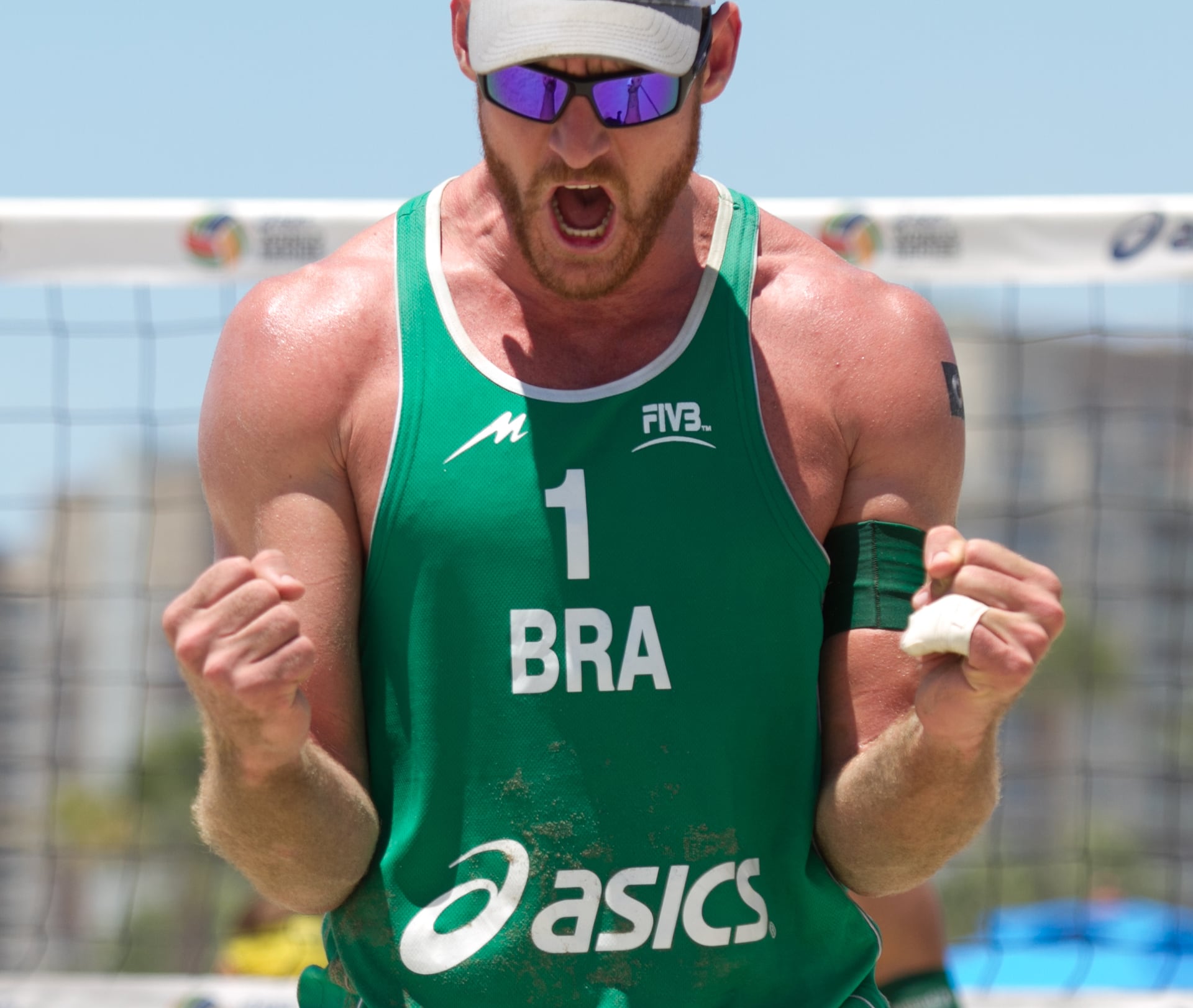 Beach volley · 0 3
